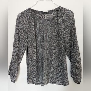Gray and Blue Long-Sleeved Blouse